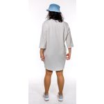 ALLOVER V nyakú ferdén vágott ruha (fehér-drapp-világoskék)