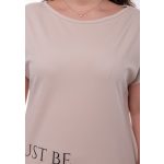 Rövid ujjú zsebes ruha (drapp szöveges minta)