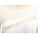 Rövid ujjú ferdén vágott bő fazonú felső (drapp ekrü tóp)