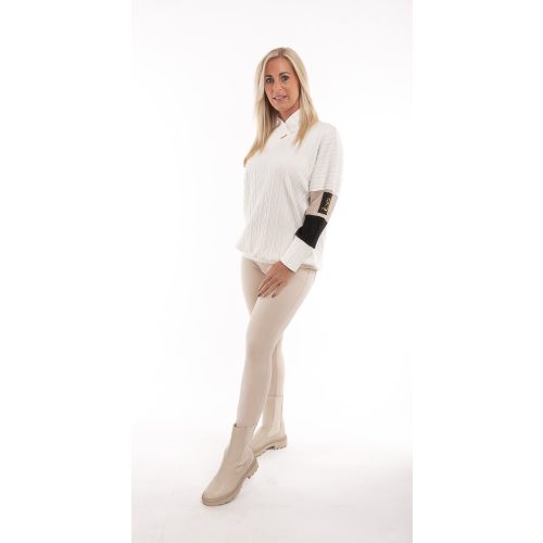 Csavart mintás laza kötött pulóver - ekrü