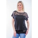 Rövid ujjú fekete csipke vállbetétes felső